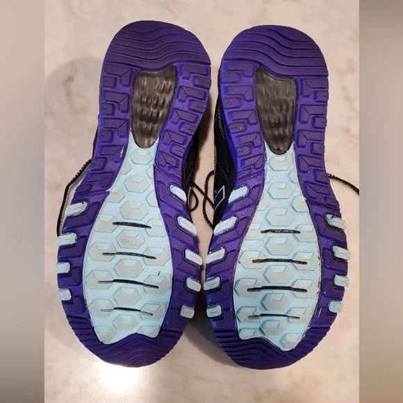 New balance 410 -8 Trail Sz 11M Women's Hiking Shoe - Picture 4 of 6